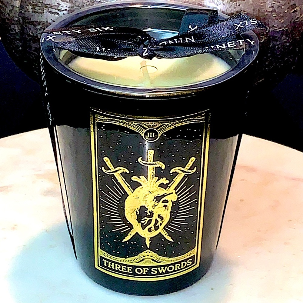 DW HOME CANDLE BLOOD ORANGE 96 COLLECTION THREE OF SWORDS 11.4OZ 1 WICK